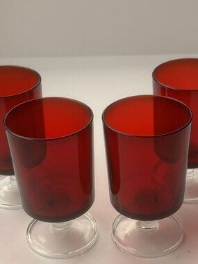 Set of 4 Vintage 70s Red Goblets